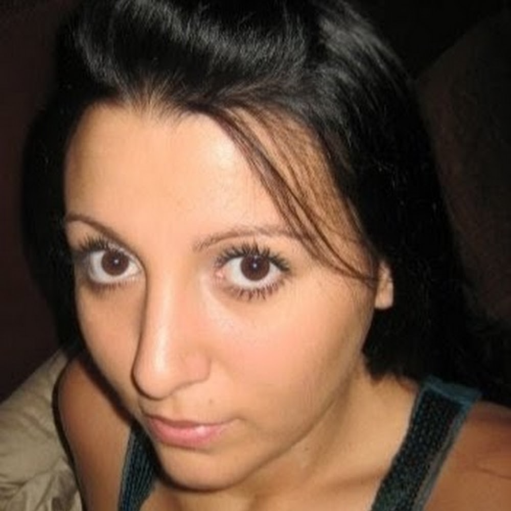 Meet your Posher, Nadia